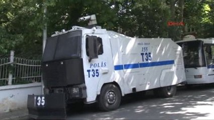 Yıldız'da Bulunan Mimarlar Odası Binasında Tahliye Gözaltıları