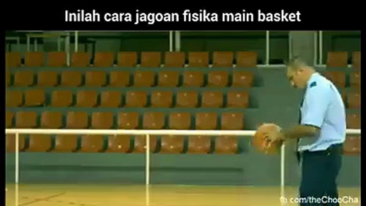 Here's How Physicist playing basketball !!!