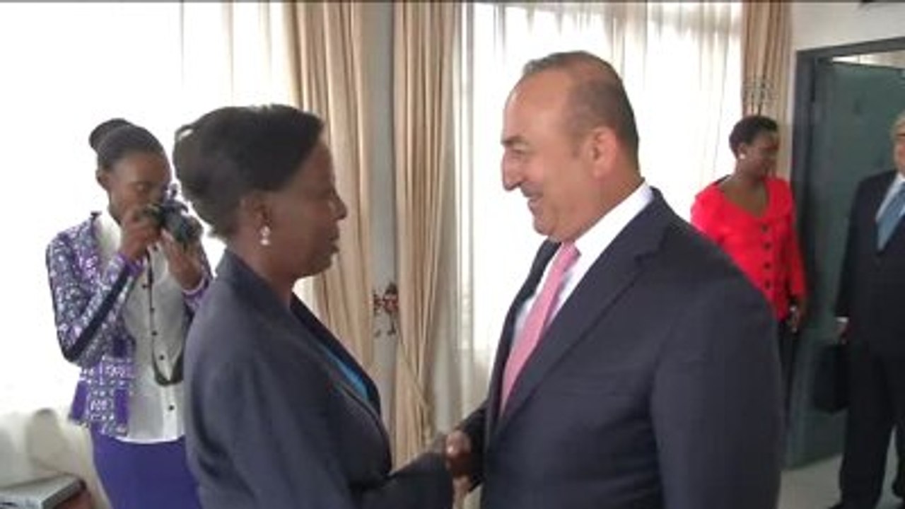 Dışişleri Bakanı Çavuşoğlu, Ruanda Dışişleri Bakanı Mushikiwabo ile Görüştü
