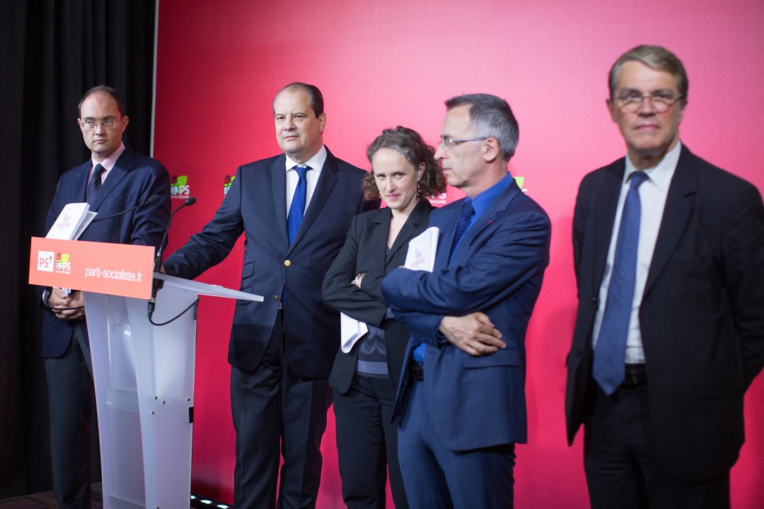 "Apprendre pour s'émanciper" : revivez la conférence de presse de présentation du deuxième Cahier de la présidentielle