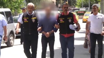 Cinayet Sanığı, Adliyeye Sevk Edilidi