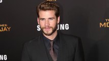 Liam Hemsworth verrät GQ, dass die Leute den Status seiner Beziehung erkannt haben