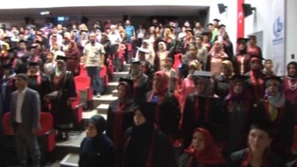 336 Anne ?kep Atarak? Mezuniyetlerini Kutladı