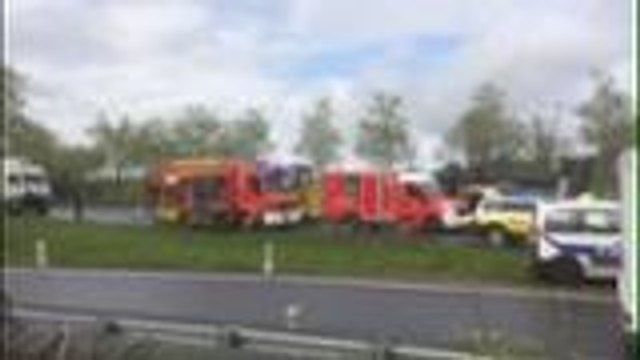 La couronne: Accident entre 3 poids lourds sur la RN10 (vidéo:A.Kerjean)