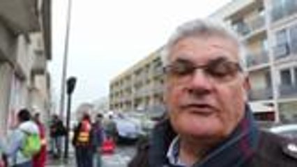 Angoulême: "Résistances 16" redécore le siège du PS pour protester contre la loi Travail