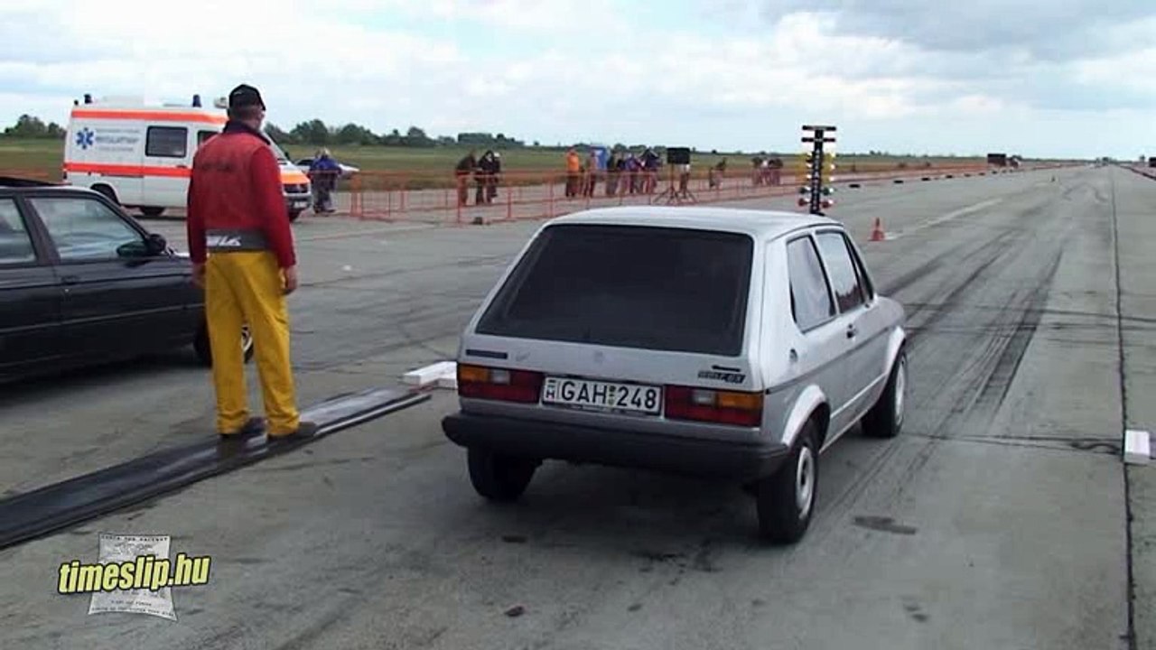 VW Golf I TDI Vs. BMW E30