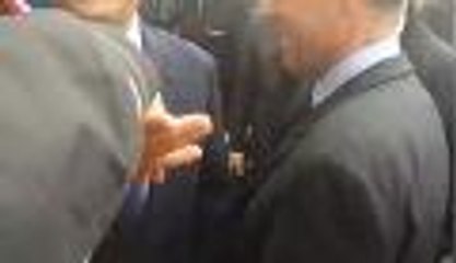 François Hollande signe un mot d'excuse