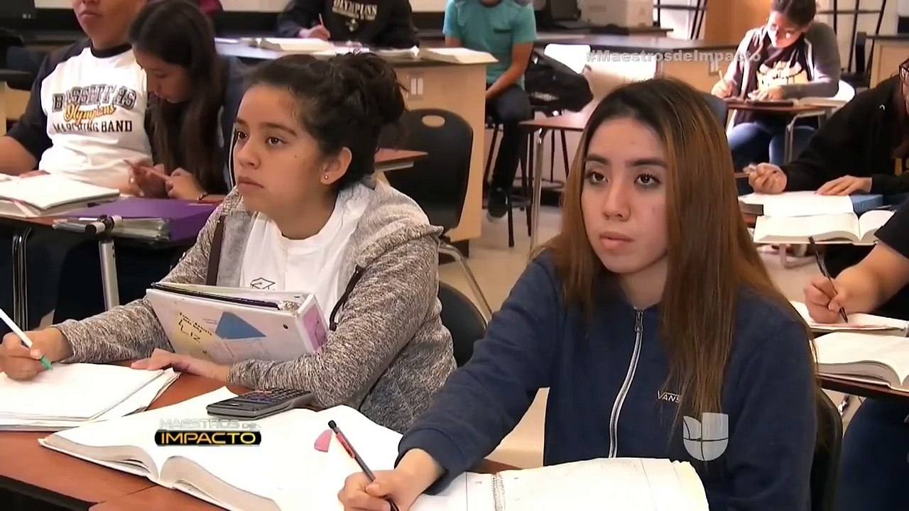 Explicar matemáticas es su pasión y con los números se identifica