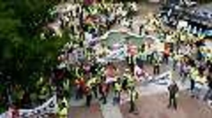 Les artisans du bâtiment manifestent à Pau