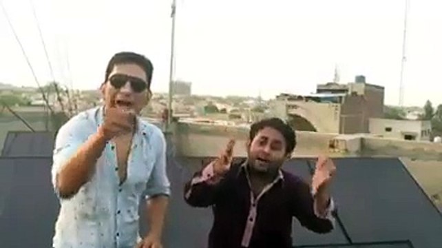 Yeh Uska Pakistan Hai Jiska Raiwind mein Makaan Hai - Faisalabadi Boys Made a Funny Song on Nawaz Sharif gone viral