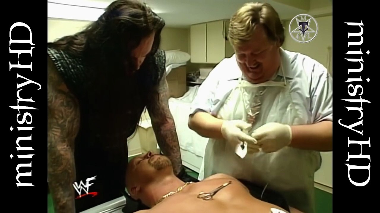 Kane Prevents Undertaker from Embalming Stone C...