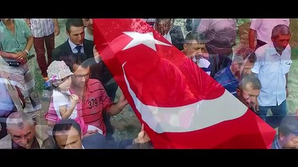 Ankaralı Namık - Sakla Gözyaşını Annem