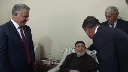 Arslan: 'Rabbim Dış Güçlere, Ülkemizin Karışmasını İsteyenlere, Ülkemizin Başarısını İstemeyenlere...