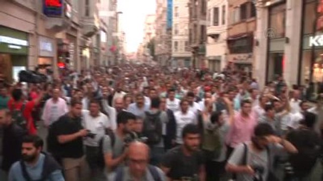 Beyoğlu'nda İzinsiz Gösteri