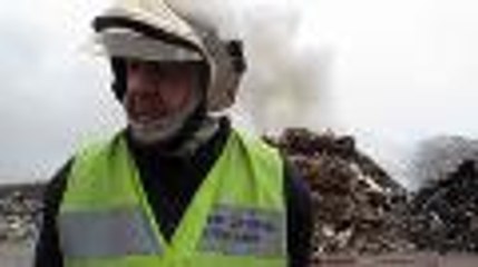 Les pompiers luttent contre un incendie chez Ulysse