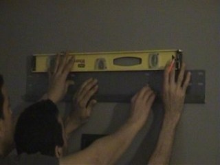 Poser un écran plasma