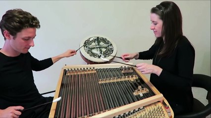 Générique de Game of Thrones joué sur un cimbalom, immersion totale !