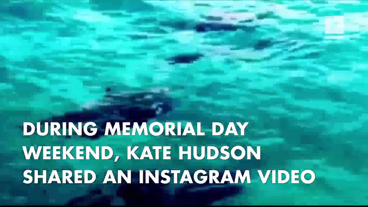 Amy Schumer and Kate Hudson Vacation in Goldie Hawn Source: http://mediatubes.com/amy-schumer-and-kate-hudson-vacation-in-goldie-hawn.html