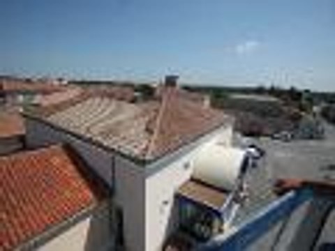 Jauldes: la salle des fêtes menace de s'effondrer en pleine nuit (vidéo Phil Messelet)