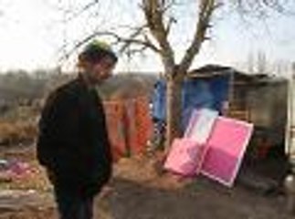 Froid: la galère des sans-abris à Angoulême (vidéo Majid Bouzzit)