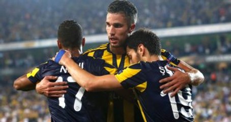 Robin van Persie, Fenerbahçe'den Ayrılıyor