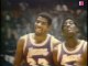 Magic Johnson débute comme pivot pour le Game 6 des finales NBA 1980