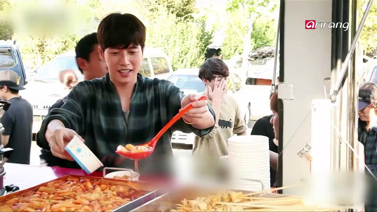 PARK HAE-JIN DONATES FOR A CHINESE CHILD'S SURGERY