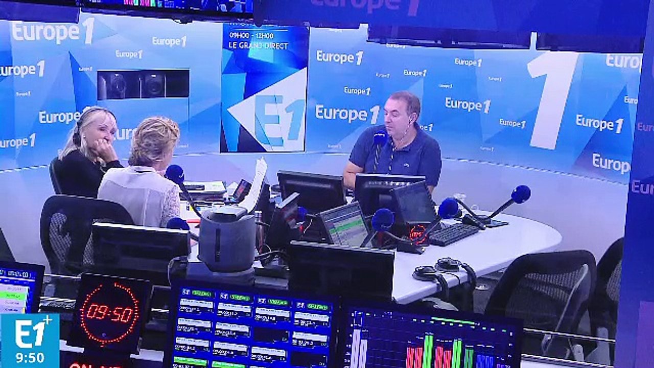 Caroline Roux : "Etre dans le fauteuil d'Yves Calvi, c'est un kif"