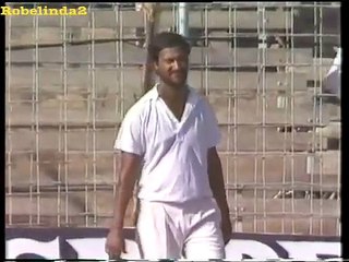 The day Imran Khan treated Ravi Shastri like a street bowler = IMRAN