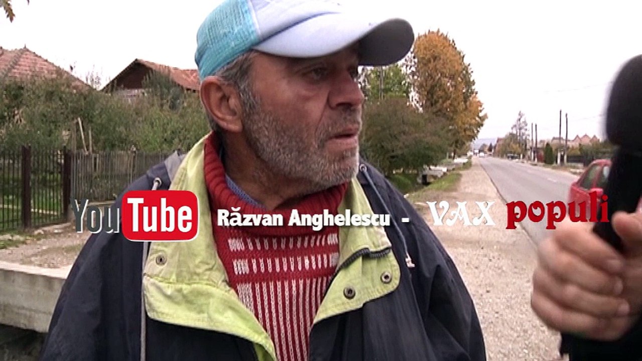 CÂTE DEGETE ARE UN OM DIN AFRICA?