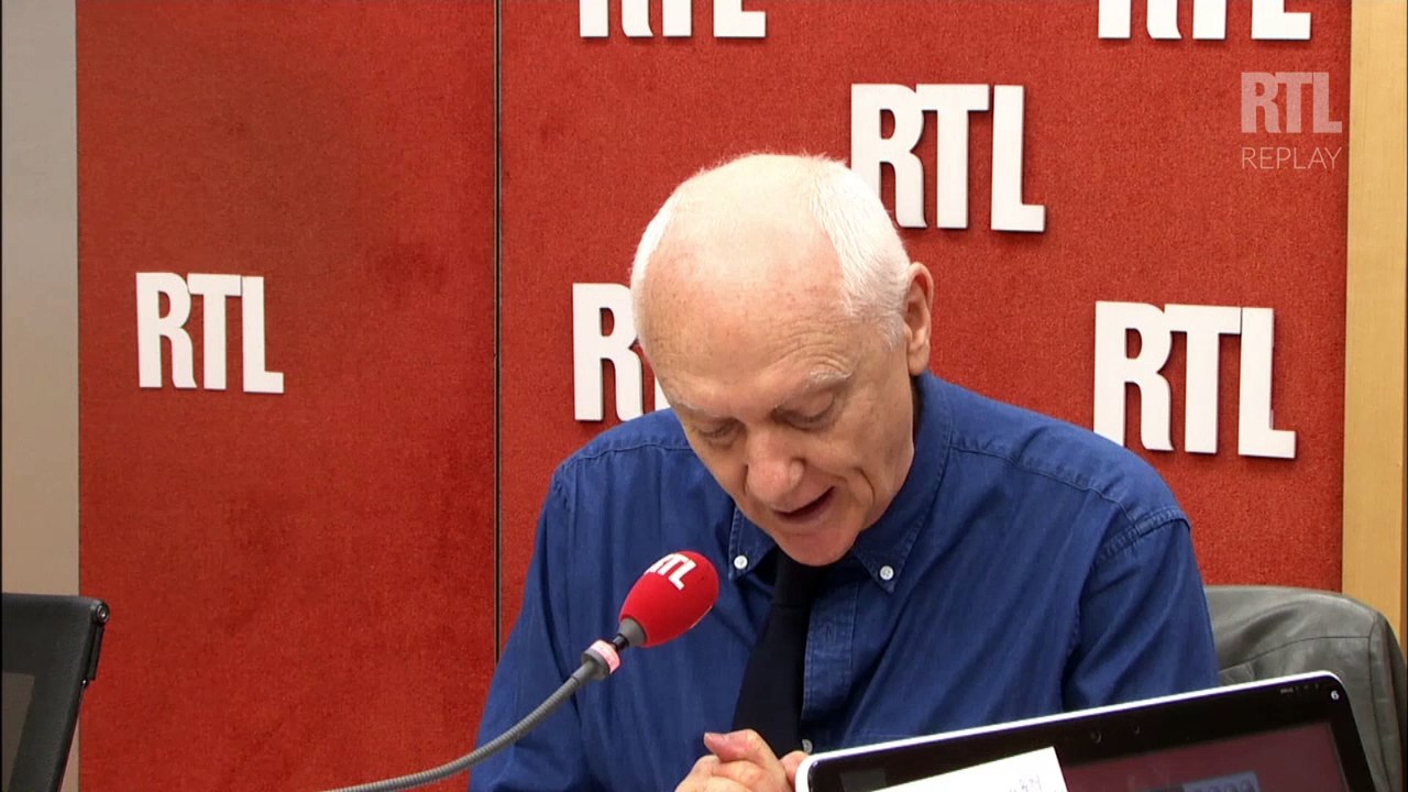 Loi Travail : "Après Nuit Debout qui s'essouffle, place à Nu Debout", lance Nicolas Domenach