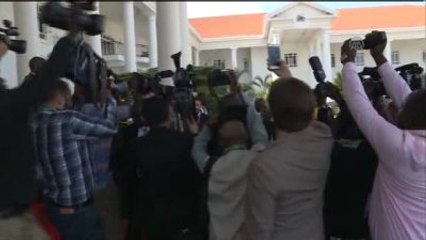 Cumhurbaşkanı Erdoğan, Resmi Törenle Karşılandı (2)