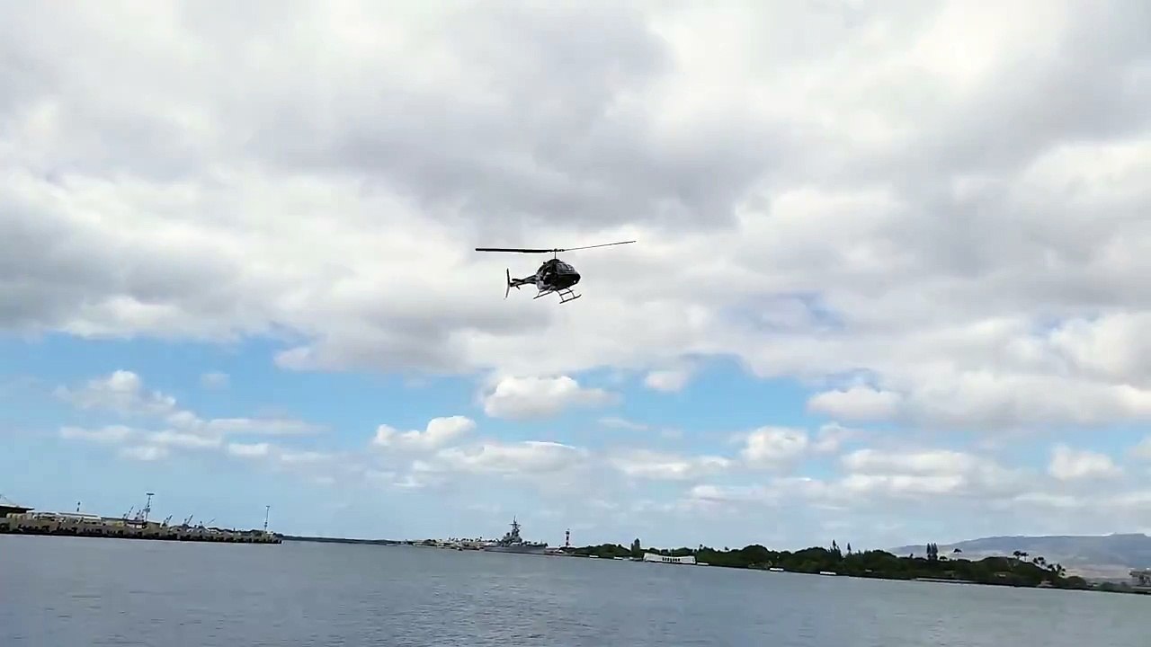Helicopter Crash Pearl Harbor 2_18_16 10_15 am ORIGINAL Eyewitness