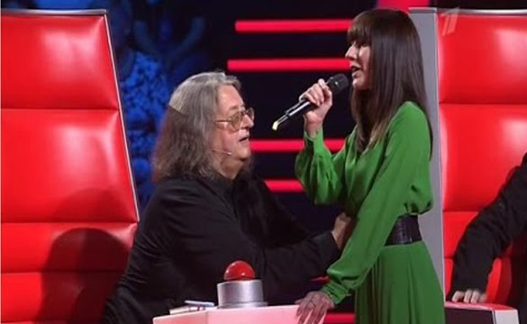 19 лет она заставила встать весь зал и Градского, шоу голос. Смотреть до конца!