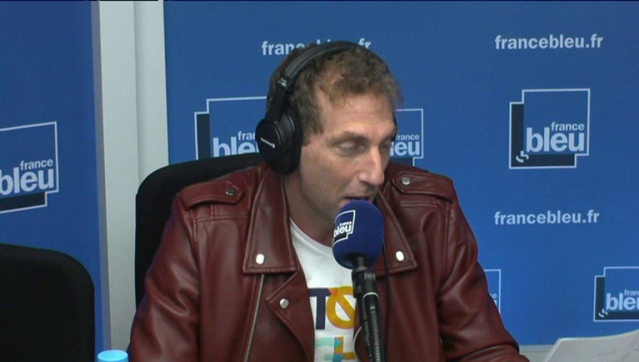 Alain Juppé propose un poste à Amanda Lear - Allo les stars