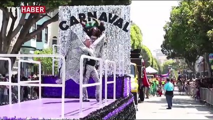 San Francisco'da Latin Karnavalı