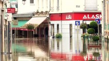Heavy rain brings floods to northern France