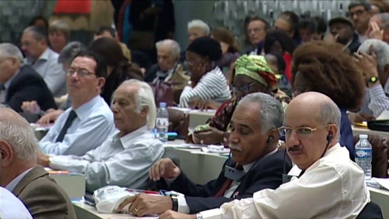 Rencontre internationale pour une conférence mondiale pour la paix et le progrès - Table-ronde 3