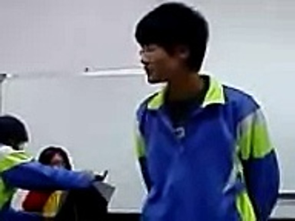 24棋哥唱歌.3gp