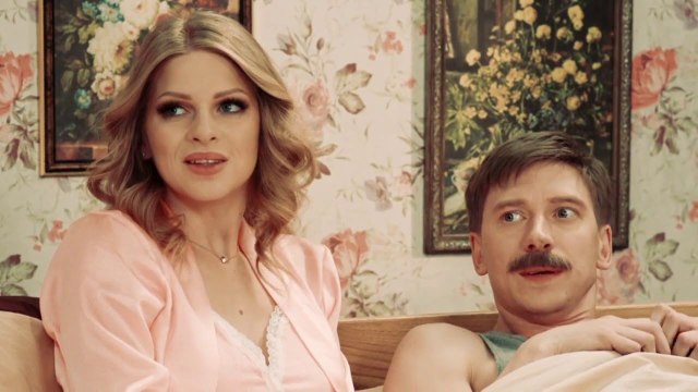 Муж-полицейский застукал жену с любовником — Смеялся до слёз!