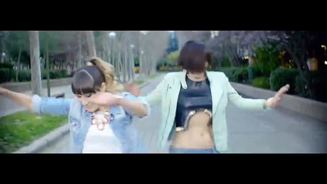 Te Mueves Tú Se Mueven Todos David Bisbal, Ha Ash y Reik