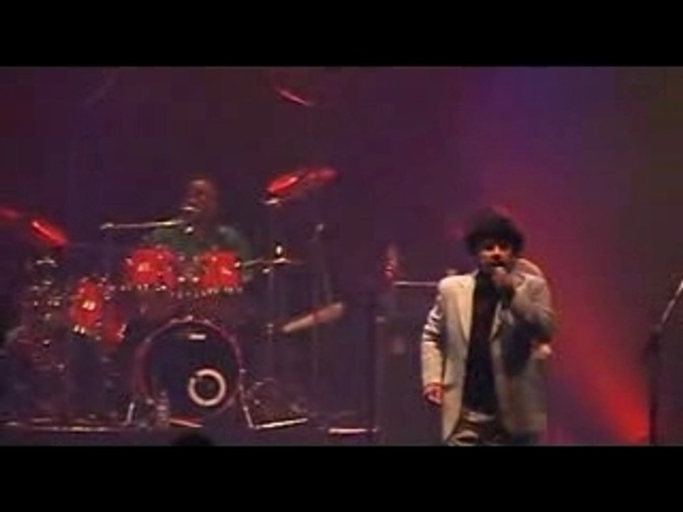 Dennis Alcapone'live'