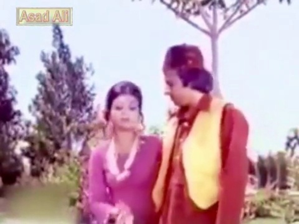 socha tha meine dil nahi doongi Naheed Akhter Aanari