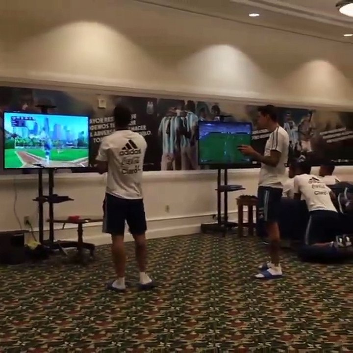 Inter, Banega si diverte giocando a baseball