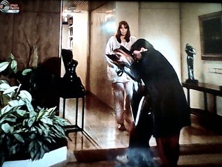 סיפורים לשעת לילה מאוחרת - המחליפה חלק ב