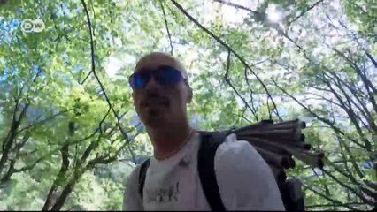 La estrella rumana de Slackline Flaviu Cernescu | Euromaxx