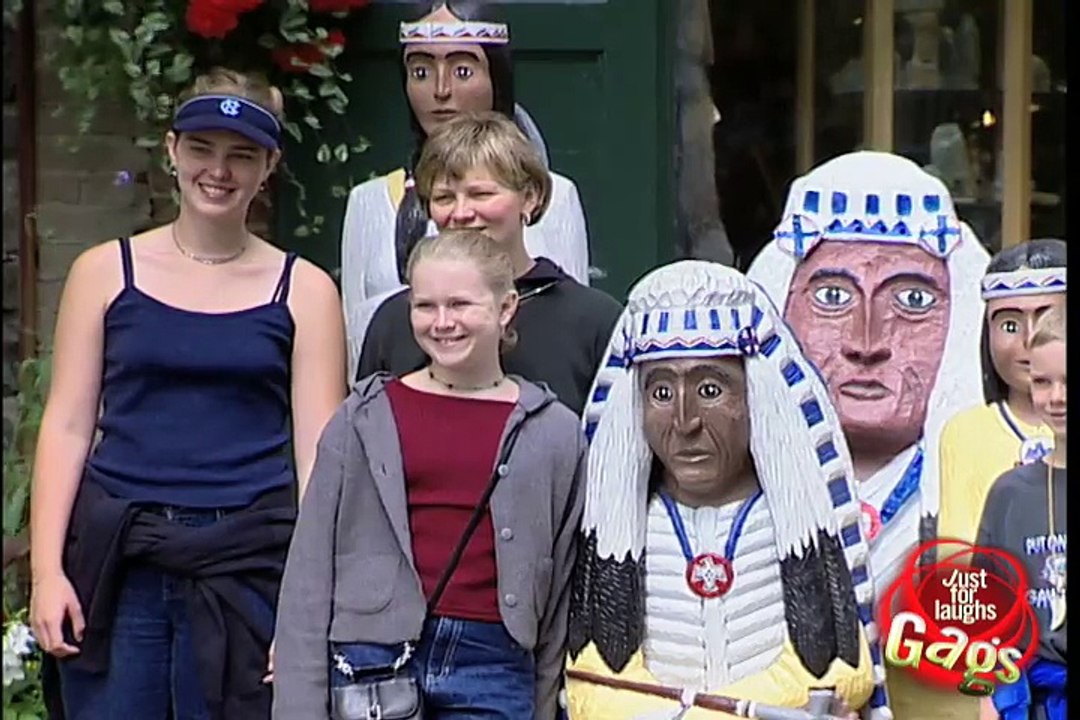 American-Indian photo prank (2)