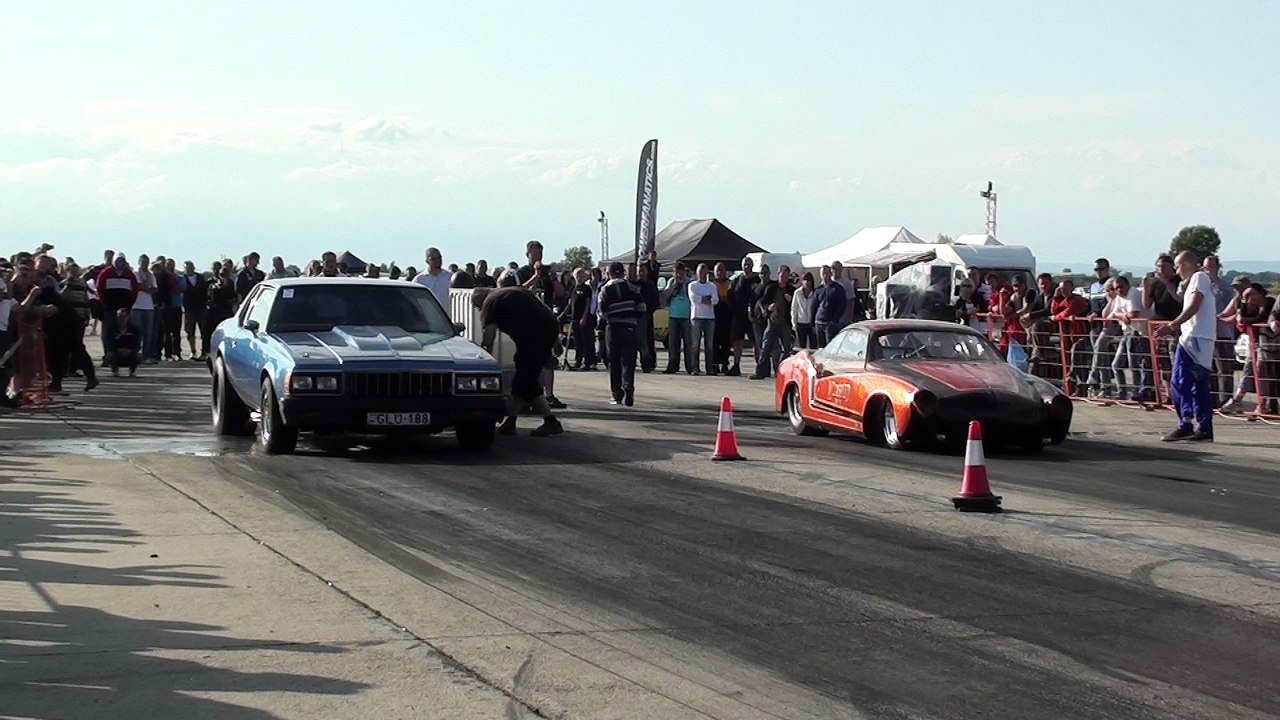 Chevrolet Caprice Coupe Vs. VW Karmann Ghia Nitro