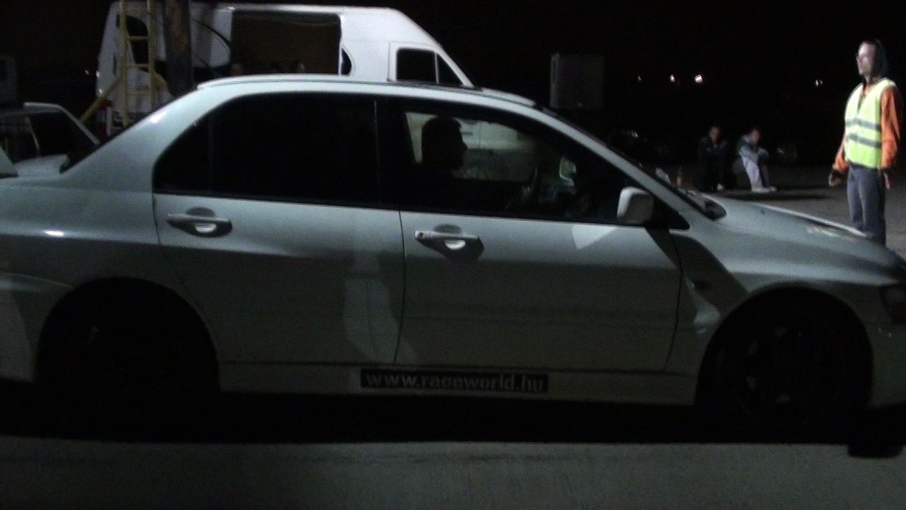 Mitsubishi Lancer EVO VII Vs. Audi S2 Coupe V8