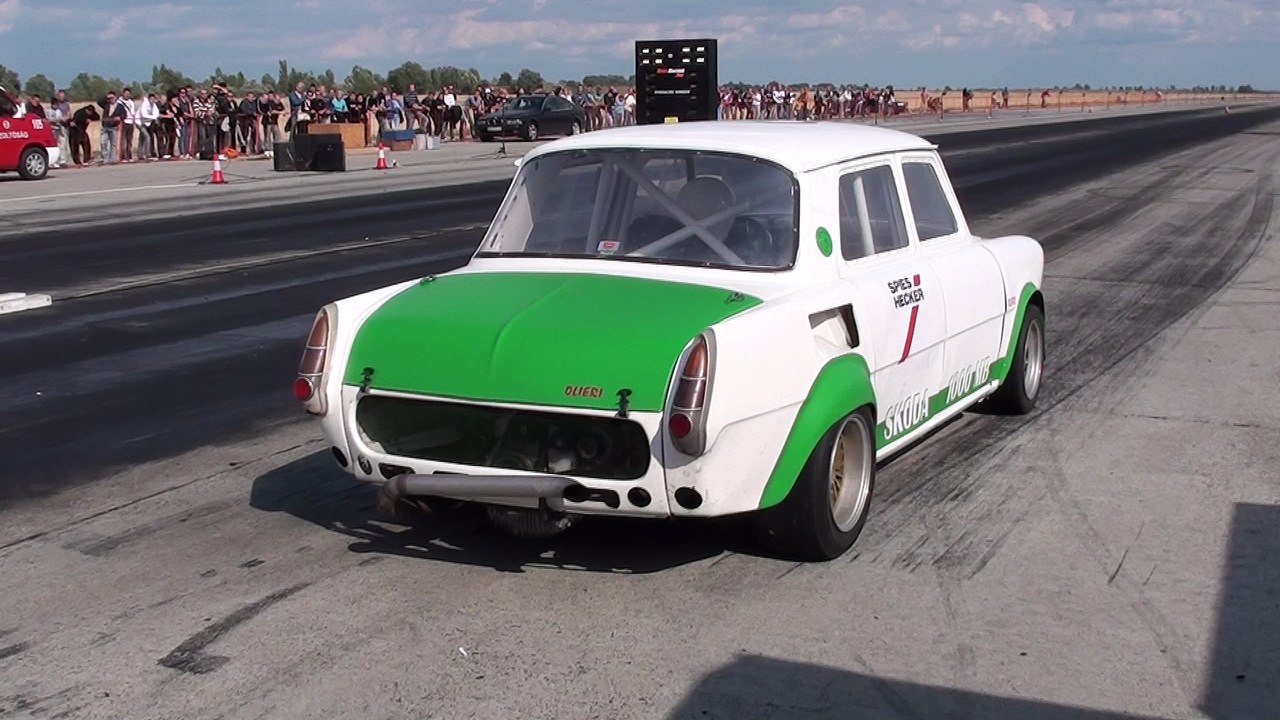 Skoda 1000 MB Vs. Opel Corsa Turbo